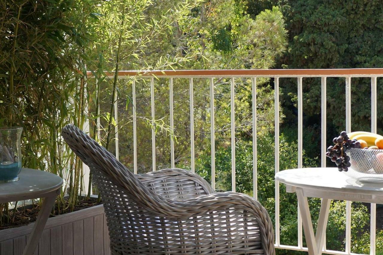 Apartamento Le Corot Beaulieu-sur-Mer Exterior foto
