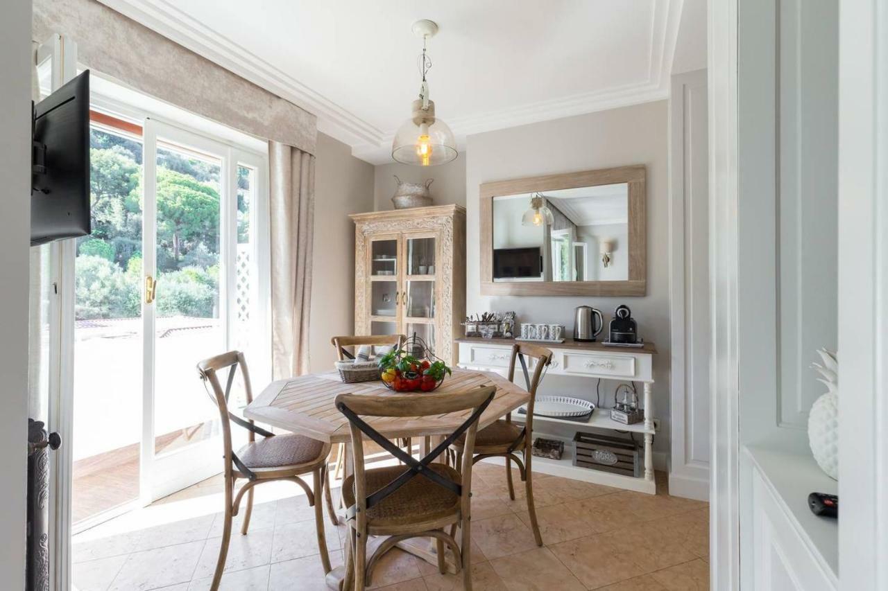 Apartamento Le Corot Beaulieu-sur-Mer Exterior foto